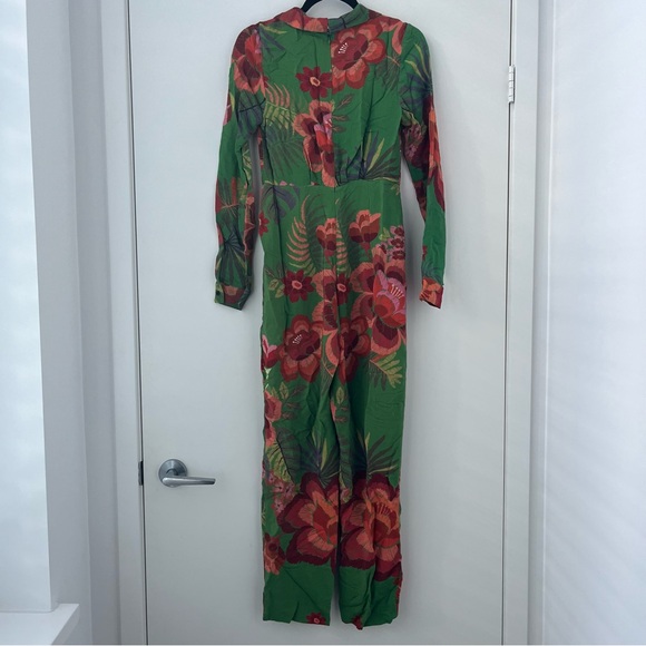 NWOT Farm Rio Floral V Neck Bobikat Jumpsuit S - Picture 5 of 16